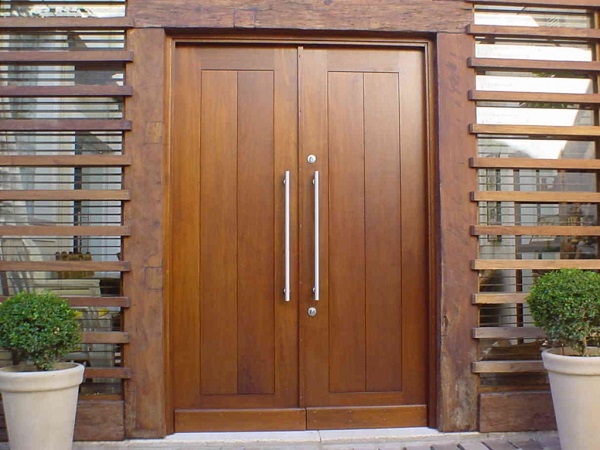 A normalização obrigatória para as portas de madeira