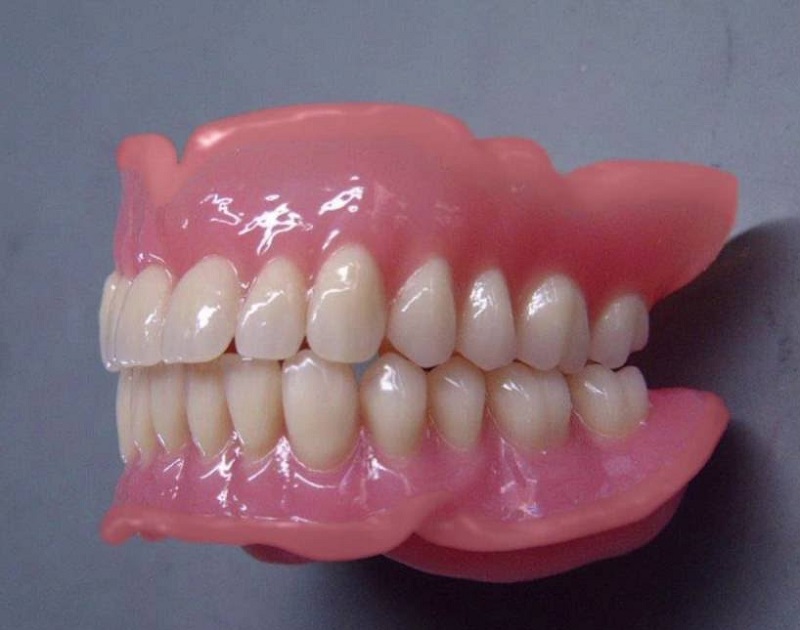 Os polímeros para base de dentaduras