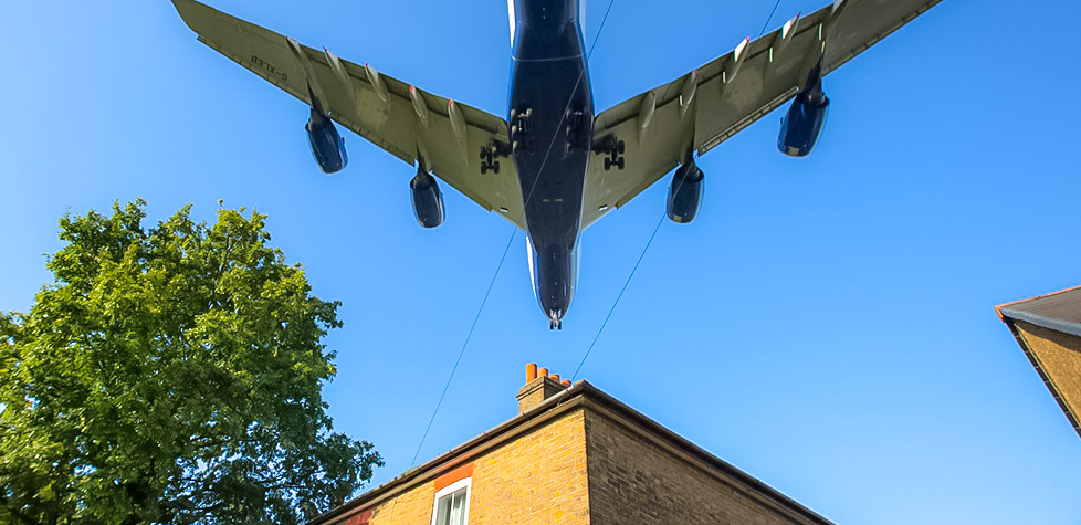 Medindo os ruídos provenientes do sistema de transporte aéreo