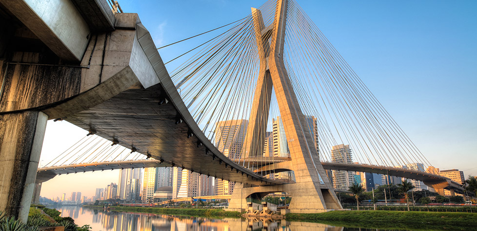 A conformidade dos projetos de pontes, viadutos e passarelas de concreto