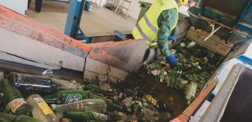 Reciclagem do vidro: o futuro da indústria depende da economia circular