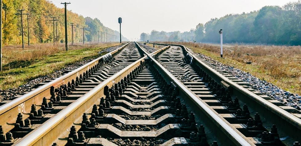 Os estudos e o projeto geométrico das vias permanentes