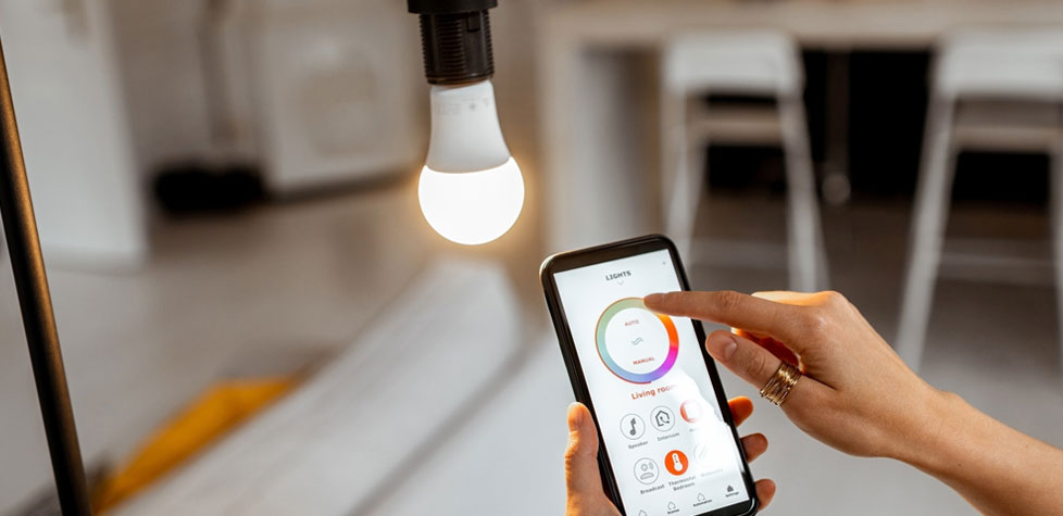 A Qualidade das lâmpadas LED com dispositivo de controle incorporado
