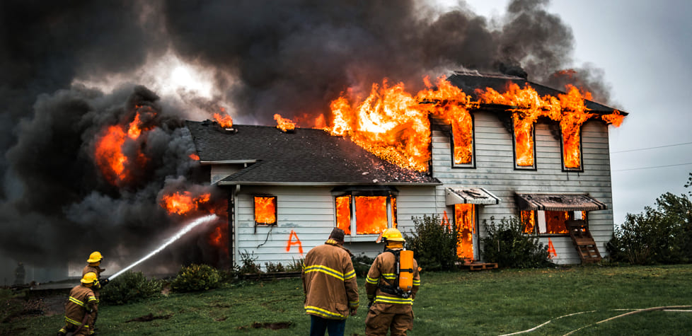 Como classificar a resistência ao fogo de elementos construtivos de edificações