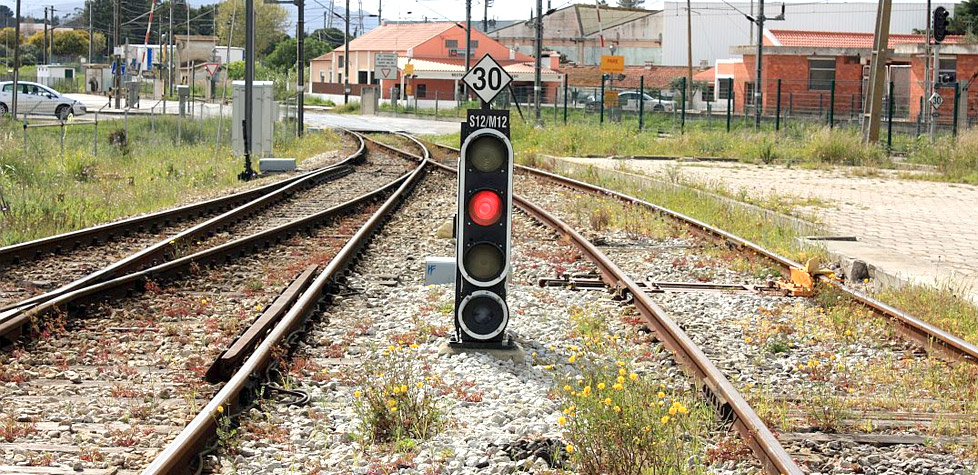 Os requisitos normativos para o bonde de impedância de sinalização ferroviária