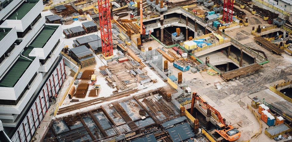 A participação dos intervenientes em obras de engenharia e arquitetura