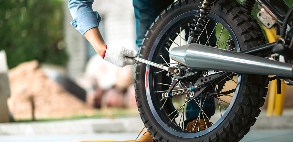 A importância do ajuste da suspensão das motos para a segurança na pilotagem