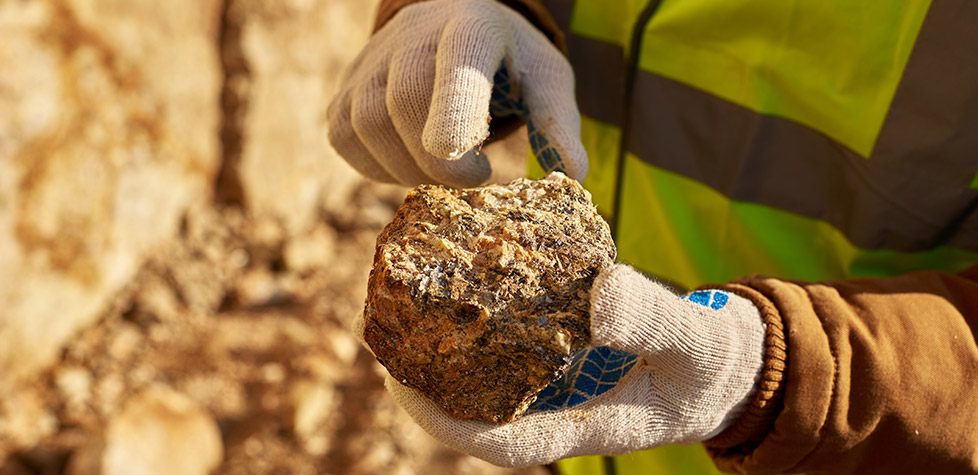 Deve-se ter uma atitude para mais segurança nas operações de mineração