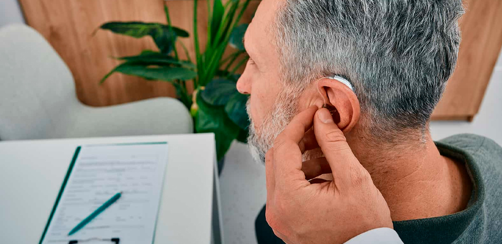 As medições das características dos aparelhos de amplificação sonora individual