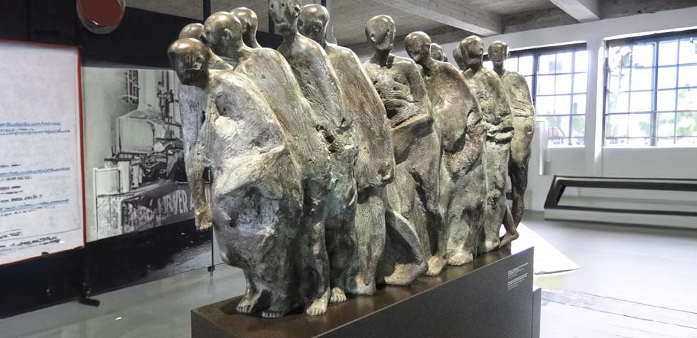 Homo sacer, sujeitos abandonados ao crime