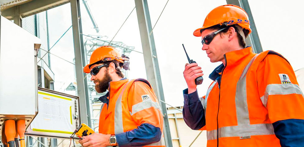 O uso de eletrônicos portáteis e pessoais sem certificação em áreas classificadas