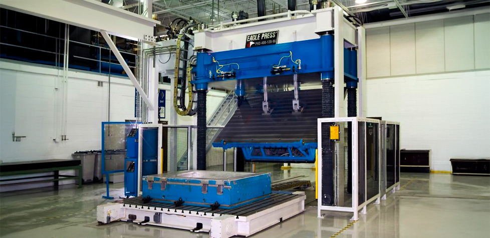 Os parâmetros técnicos de segurança para as prensas para trabalhar metal frio