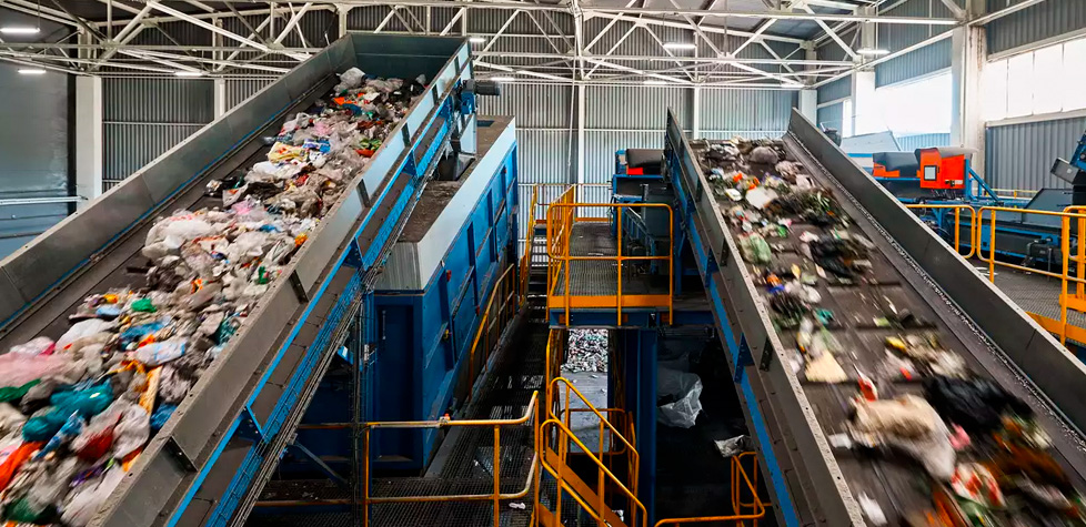 O processo normativo de classificação de resíduos sólidos quanto à periculosidade