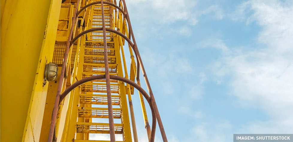 A Qualidade das escadas tipo marinheiro fabricadas com perfis pultrudados