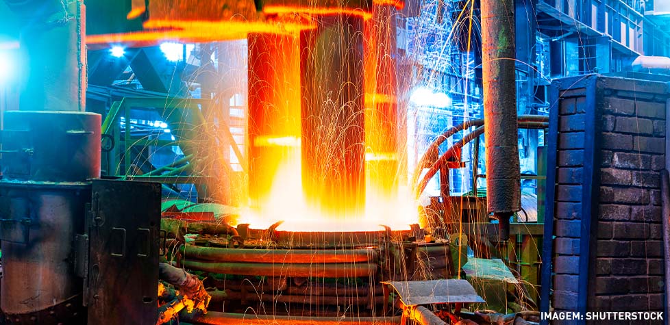 A conformidade dos eletrodos e pinos de conexão de grafita para fornos a arco