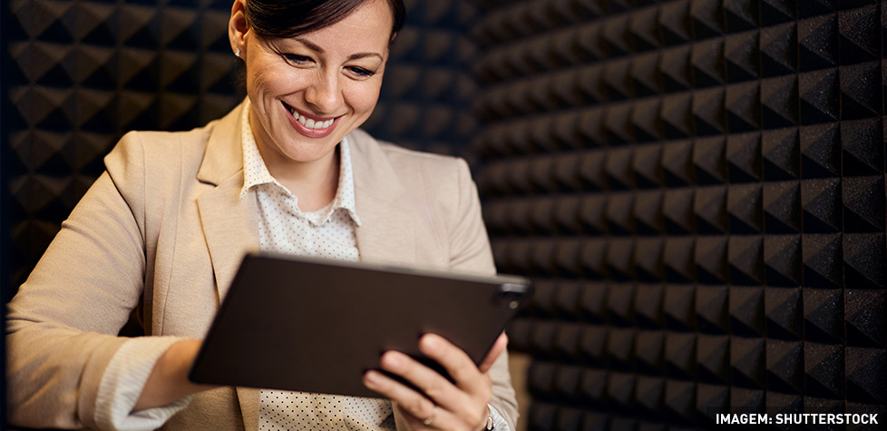 Um modelo de cálculo para estimar o isolamento acústico de uma edificação