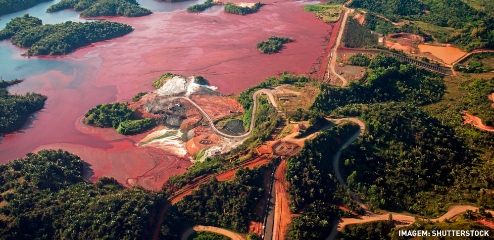 A disposição de rejeitos, contenção de sedimentos e reservação de água em mineração