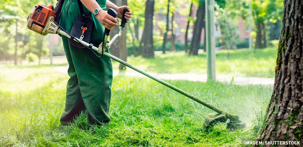 A exaustão em supressores de fagulha de pequenos motores em aplicações portáteis