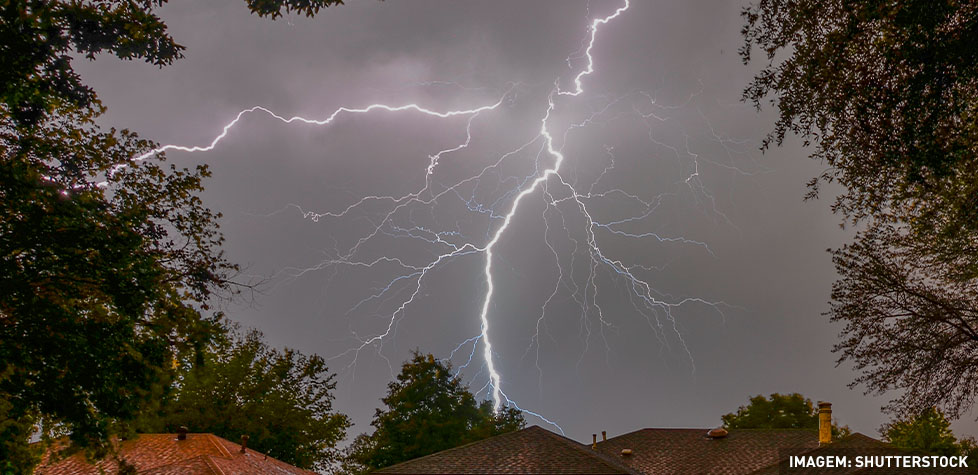 Os parâmetros de ensaio para simular os efeitos da descarga atmosférica sobre o SPDA
