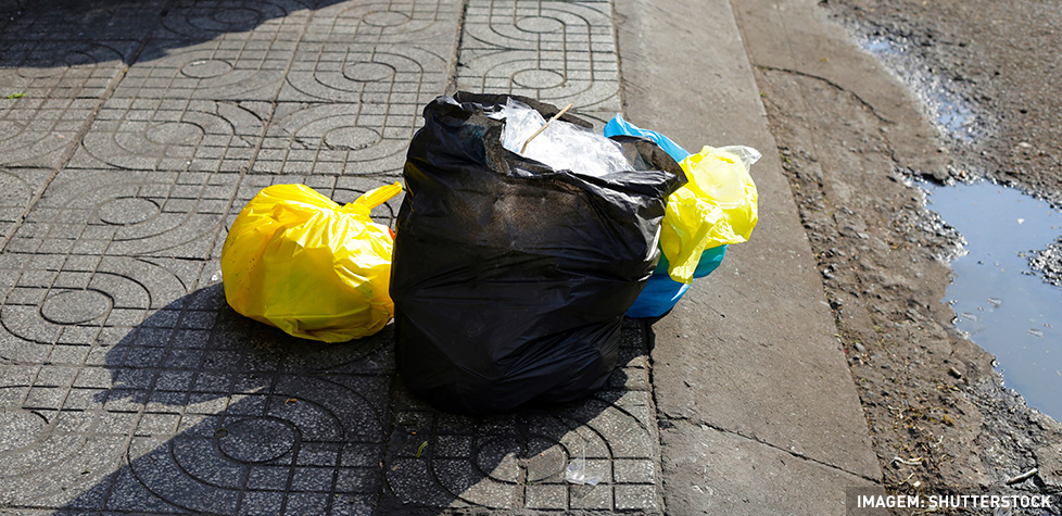 A conformidade normativa dos sacos plásticos para o acondicionamento de resíduos