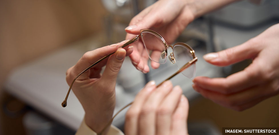 As armações para óculos para serem utilizadas com lentes de prescrição